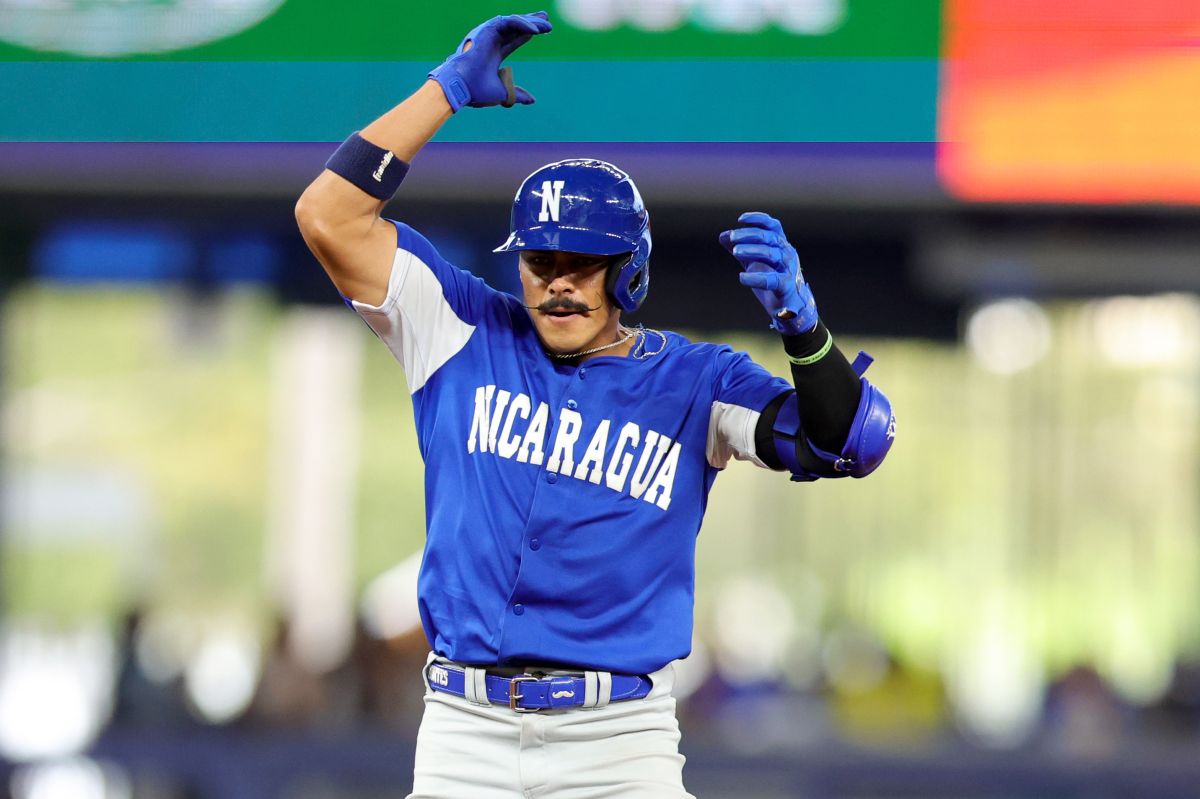 Nicaragua honors the baseball team that played in the World Baseball