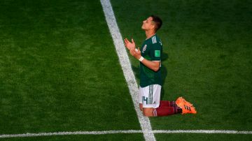 'Chicharito' estaría cerca de regresar a la selección mexicana. / Foto: Getty Images