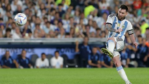 Leo Messi llegó a 800 goles en su carrera