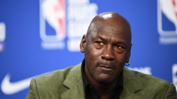 Michael Jordan estaría negociando la venta de sus acciones de los Charlotte Hornets