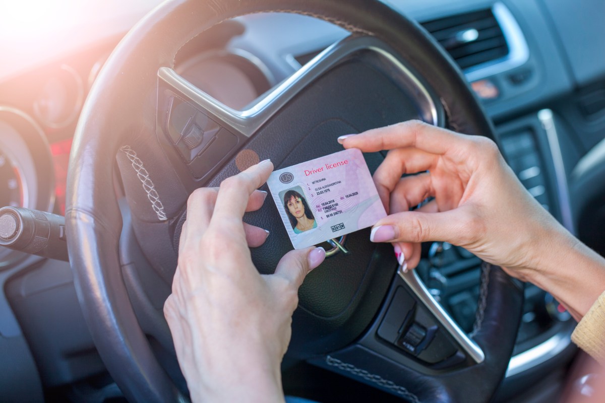 Arkansas restablece la regla para eliminar la opción “X” para definir género en licencias e identificaciones
