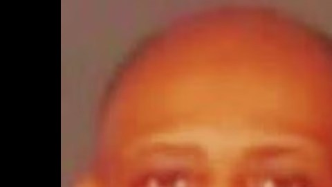 Street se encuentra encarcelado en Rikers Island y se espera que sea procesado por una acusación en la Corte Suprema de Manhattan.