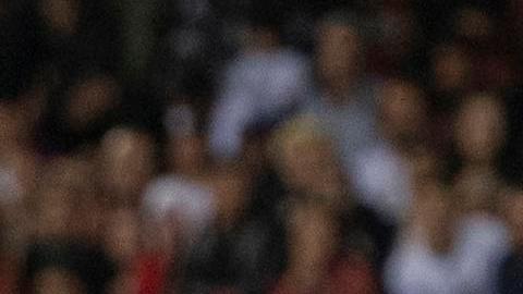 Vinícius Jr. (L) no pudo hacer nada para evitar la derrota ante Marruecos.