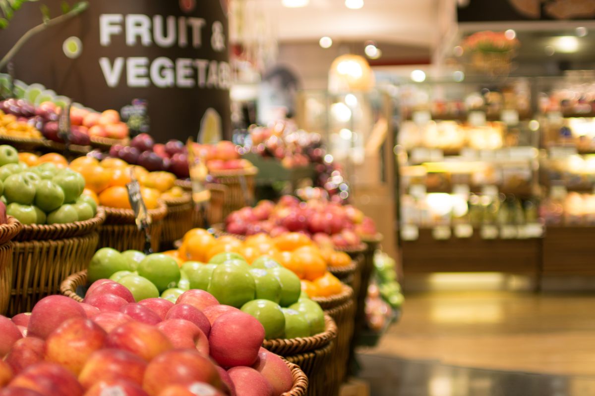 Las papas y el pan son algunos de los productos que siguen subiendo de precio actualmente.