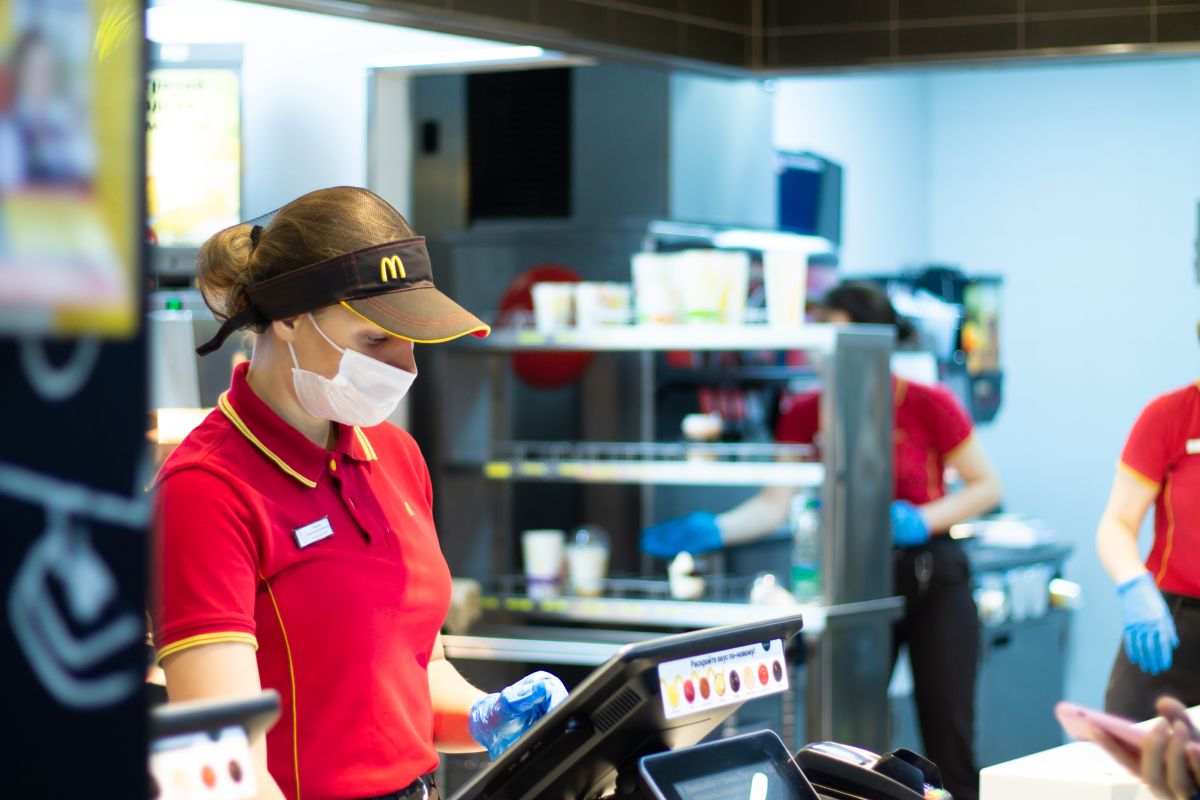 Former McDonald’s Employee Shares a Trick They Allegedly Use at the Restaurant to Make You Spend More