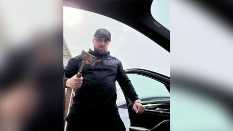 yonkers_attacker_with_wings_720