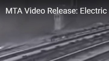 Rescate captado por cámara de seguridad.