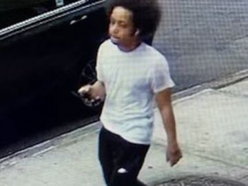 Sospechoso solicitado por NYPD.