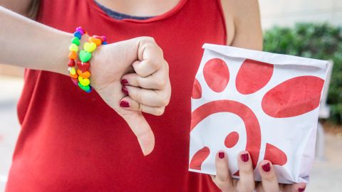 Chick-Fil-A-empleada-oferta-45000-dolares-renunciar-empleo