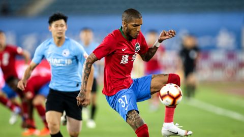 El futbolista brasileño Fernando Karanga juega en el club chino Henan.