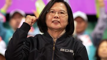 Tsai Ing-wen Campaigns as Taiwan Election Approaches