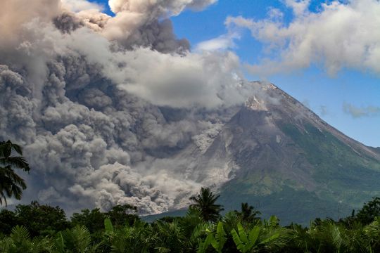 Varios vuelos de Alaska han sido cancelados debido a la nube de cenizas de la erupción del volcán ruso
