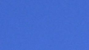 bandera de la OTAN en la Plaza del Senado en Helsinki, Finlandia,