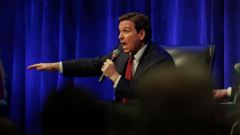 La medida ahora pasa al gobernador republicano de Florida, Ron DeSantis, quien se espera que la firme como ley.