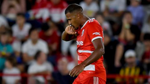 Salomón Rondón despertó y fue clave en la victoria millonaria.