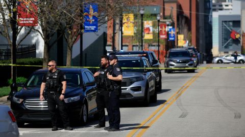 Shooting At Louisville, Kentucky Bank Leaves At Least Four Dead