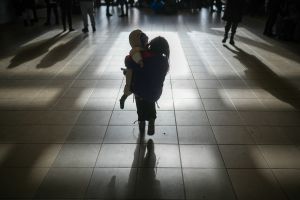 Niños centroamericanos podrán reunirse con sus padres en Estados Unidos con nuevo plan