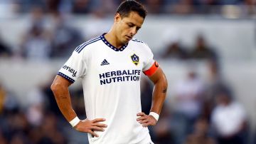 Javier Hernández pidió que se acaben las comparaciones entre jugadores.