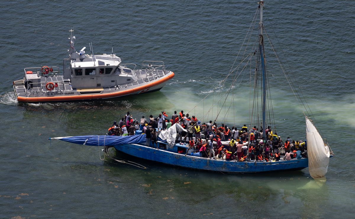 Autoridades reportan que Estados Unidos se acerca a los 4,300 cubanos ...