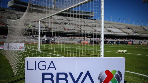 El fútbol mexicano se encuentra de luto por la pérdida de uno de sus árbitros más icónicos.