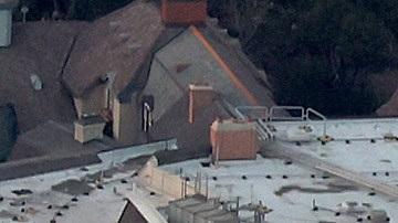 Disney demanda al gobernador Ron DeSantis: lo acusa de organizar una campaña de retaliación en su contra