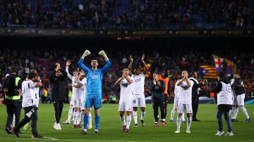 Real Madrid celebra la goleada 0-4 al FC Barcelona en el último Clásico por Copa del Rey.