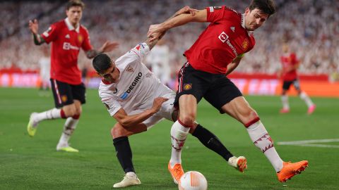 A Harry Maguire le robaron en balón y la jugada terminó en el 1-0 del Sevilla.