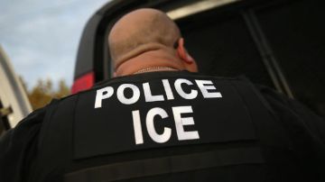 ICE mantiene a más de 24,000 inmigrantes bajo custodia.