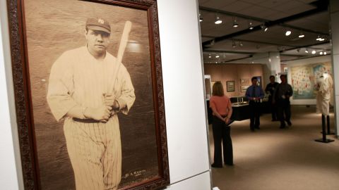 Los productos relacionados con Babe Ruth son los más costosos para los coleccionistas.