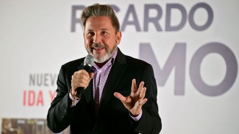 Los internautas no quedaron muy contentos con este atuendo de Ricardo Montaner.