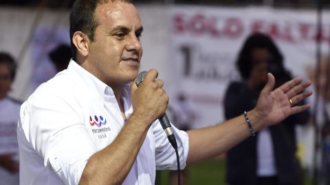 Cuauhtémoc Blanco durante un acto de campaña política.