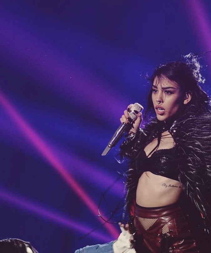 Danna Paola en los Latin AMAs 2023