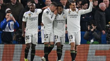 Jugadores del Real Madrid celebran la victoria frente al Chelsea.