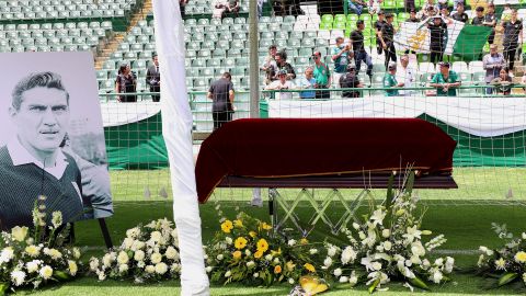 Despedida de 'Tota' Carbajal en el estadio de Club León.