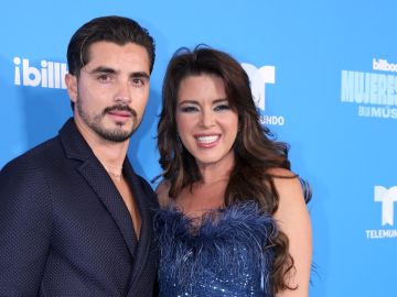 La venezolana Alicia Machado presumiendo a su nuevo amor.