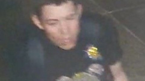 Sospechoso captado por cámara de seguridad.