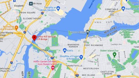 Arthur Kill: estrecho entre Staten Island (NYC) y NJ.