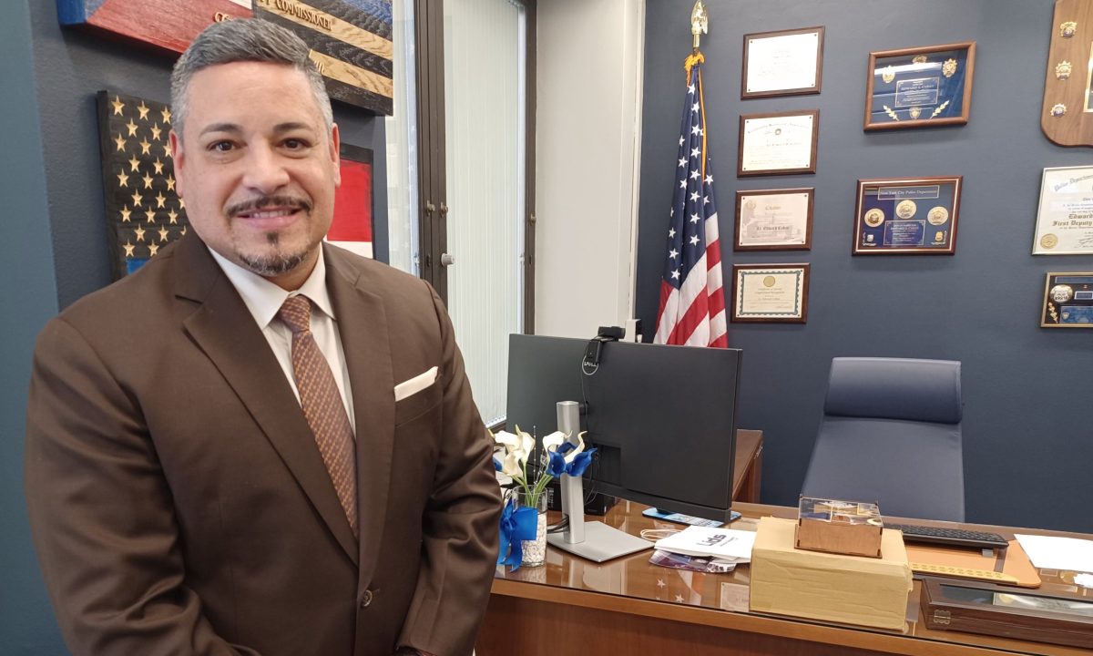 Renunció primer comisionado latino NYPD Edward Cabán en medio de investigación federal