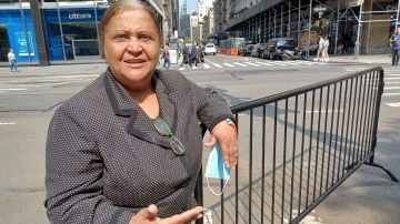 La dirigente comunitaria dominicana Nilda Báez describe, que luego de la pandemia, los ancianos quedaron muy "golpeados" en la ciudad.