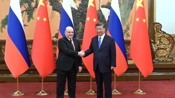 El primer ministro ruso, Mikhail Mishustin visita China para sostener un encuentro con el presidente, Xi Jinping.