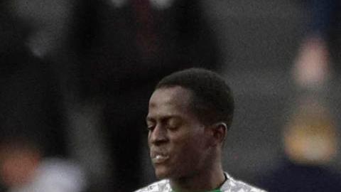 Jugadores de Nigeria en el encuentro ante Brasil celebrado en el estadio Diego Armando Maradona en La Plata, Argentina.