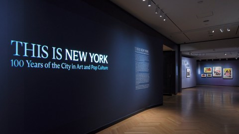 La exposición, que se inaugurará el 26 de mayo, incluye más de 400 objetos de arte visual, televisión y cine, música, teatro, literatura y moda./ Fotos: Brad Farwell