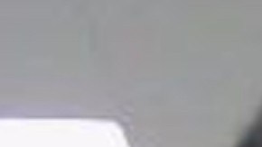 las autoridades están ofreciendo una recompensa de $80,000 dólares para cualquiera que pueda ofrecer información que conduzca al arresto de Oropesa,