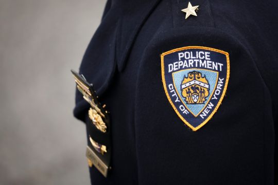 Un hombre muerto y otro herido durante pelea con cuchillos en East Village, Nueva York