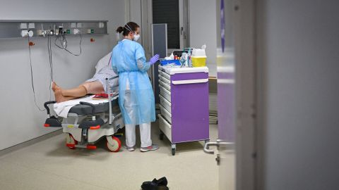 Los hospitales públicos de la ciudad necesitan más enfermeras  y mejores salarios.