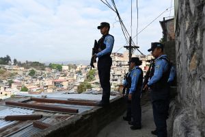 Bukele anuncia otra ofensiva contra pandillas en El Salvador