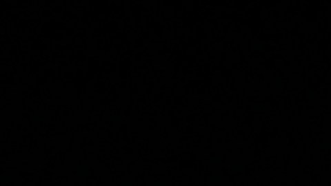 ¿Qué pasaría si bombardeamos la Luna?
