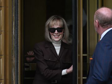 Carroll ha alegado que el Trump la violó en los grandes almacenes Bergdorf Goodman a mediados de la década de los 90.