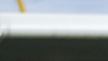 Jugadores del Milan charlando con sus hinchas en el estadio.