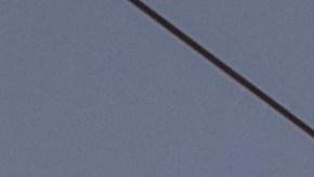 Fragmentos de misiles rusos en las carreteras de Kiev.